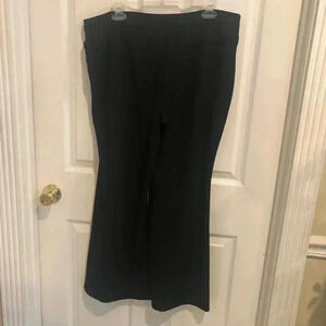 Newt York and company stretch /black /xlg